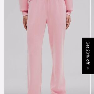 Lululemon Softstreme High-Rise Pant size 8